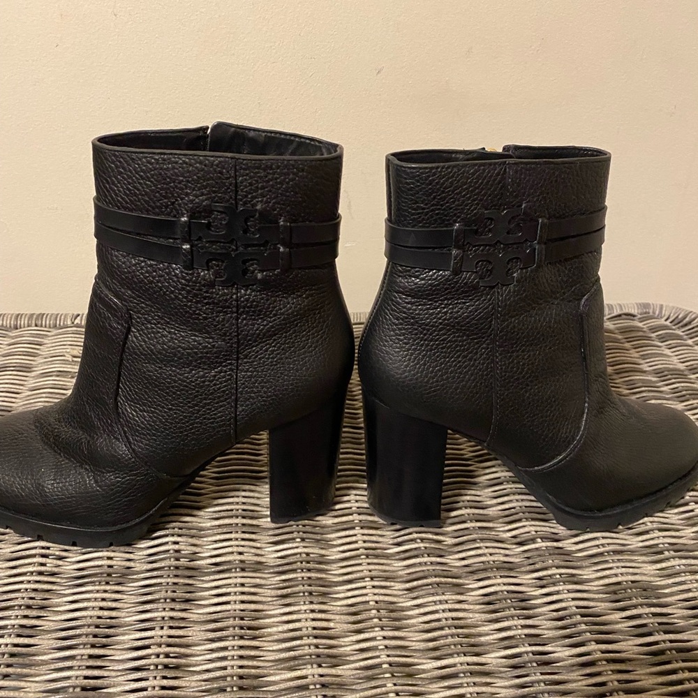 Womens Tory Burch black leather booties new - Picture 7 of 7